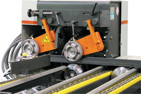 Doucet MF 150 Moulder Feeder - Powered Wheels